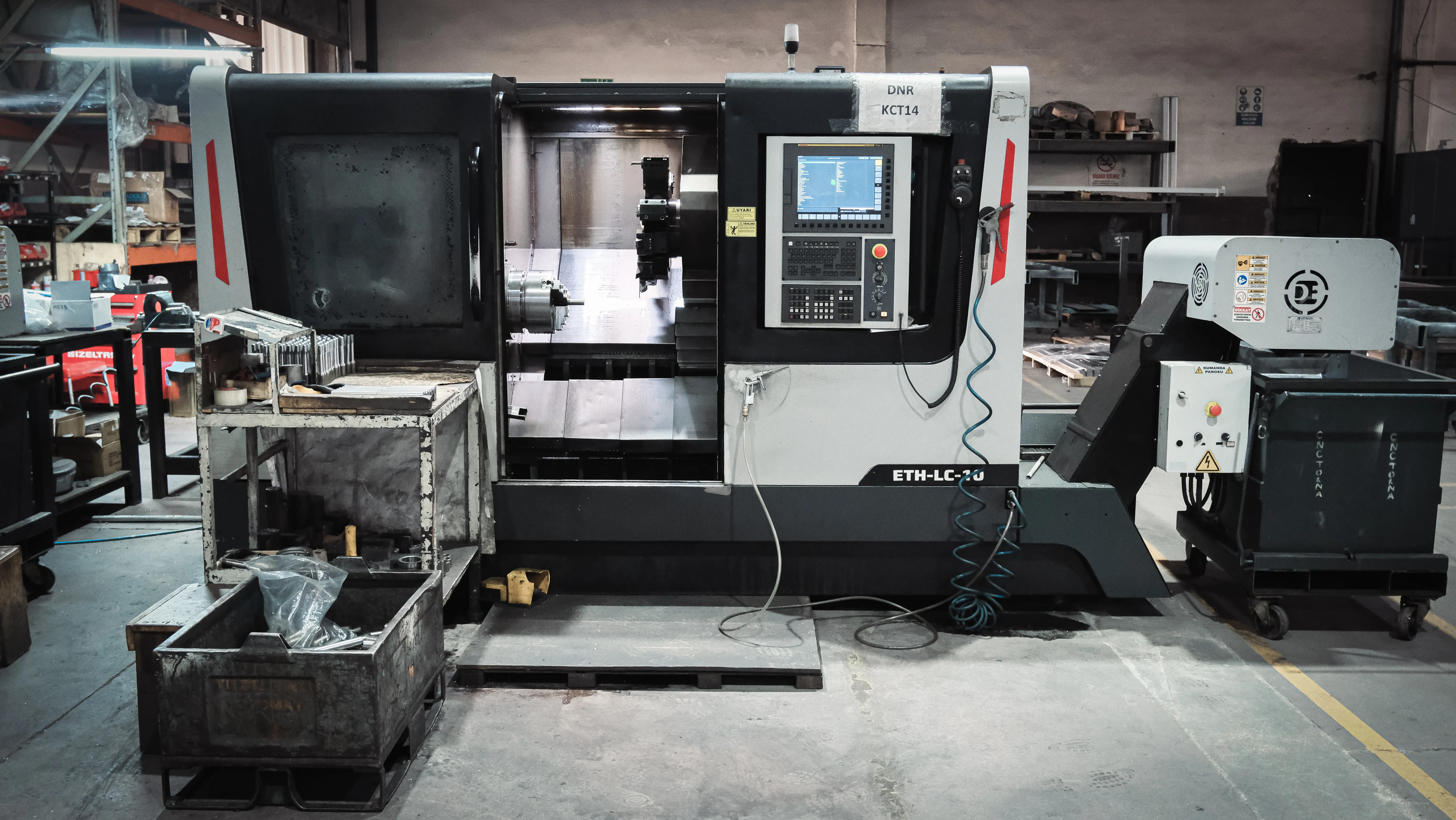 Otomotiv Parçalarının Seri Üretimi İçin Makine