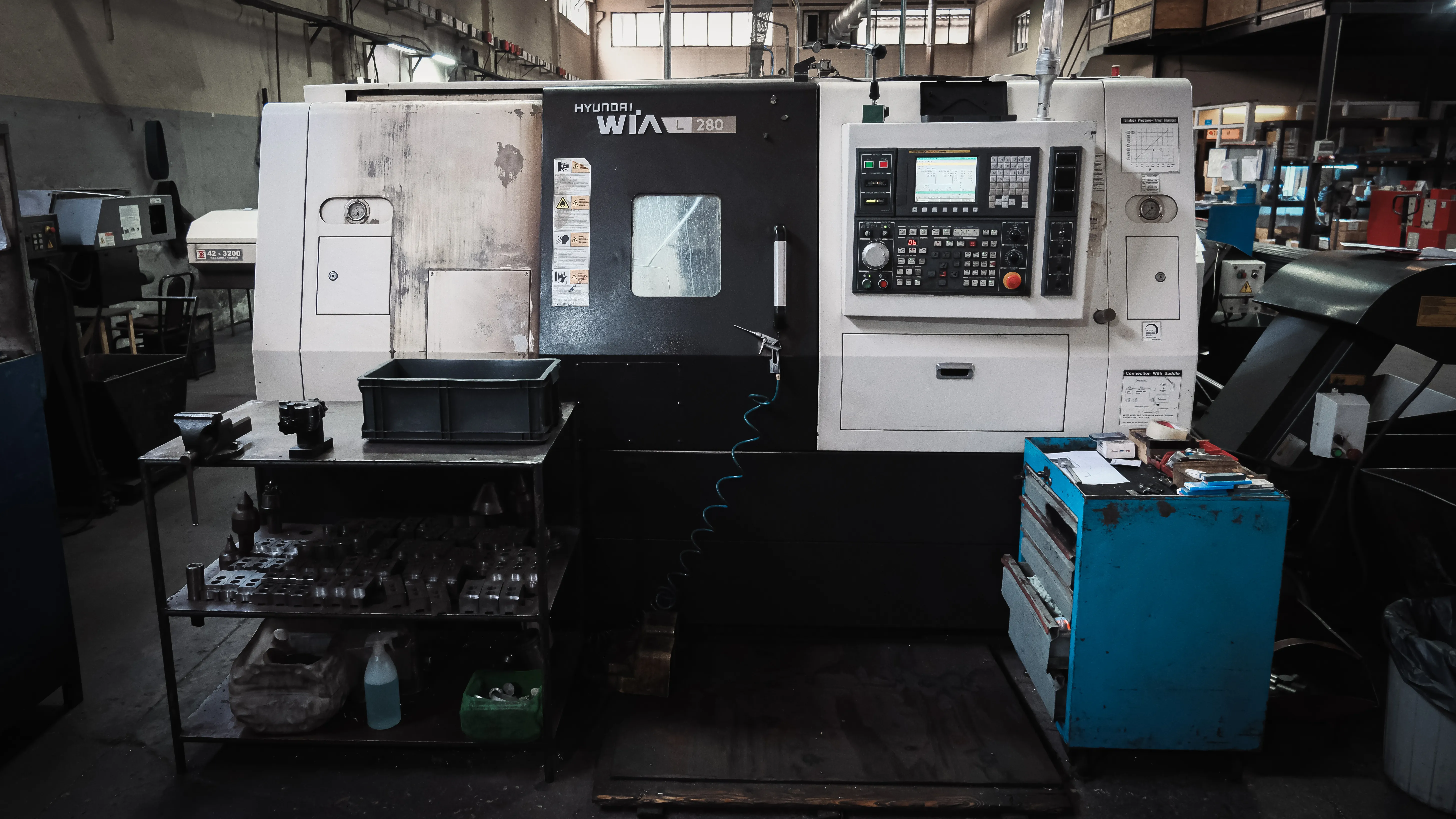 HYUNDAİ L280 CNC Otomat Makinesi - Otomotiv Parça Üretimi